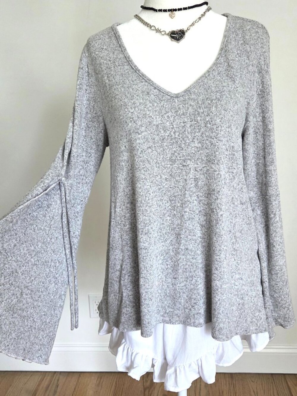 Anthropologie Flared Sleeve Top Medium Gray Boho Whimsigoth Fairy Mori Kei Bell